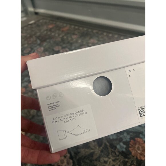 & OTHER STORIES Classic Leather Mules Beige Womens Size US 5 - Picture 9 of 9